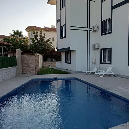House & Hotel- Vacance , Ozguen Deniz Sitesi No 5 شقة *