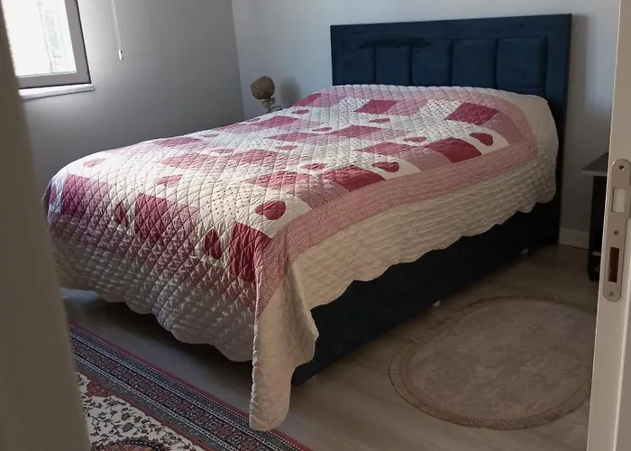 Apartman House & Hotel- Vacance , Ozguen Deniz Sitesi No 5 Dalaman