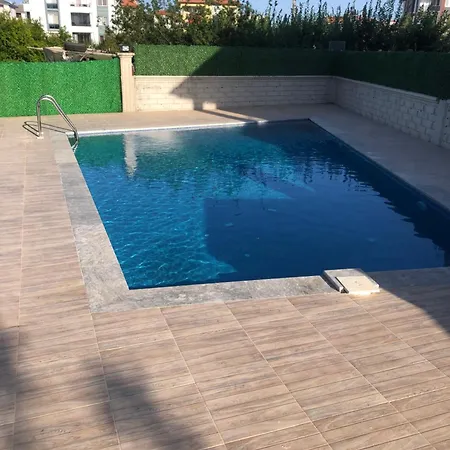 House & Hotel- Vacance , Ozguen Deniz Sitesi No 5 Appartement *